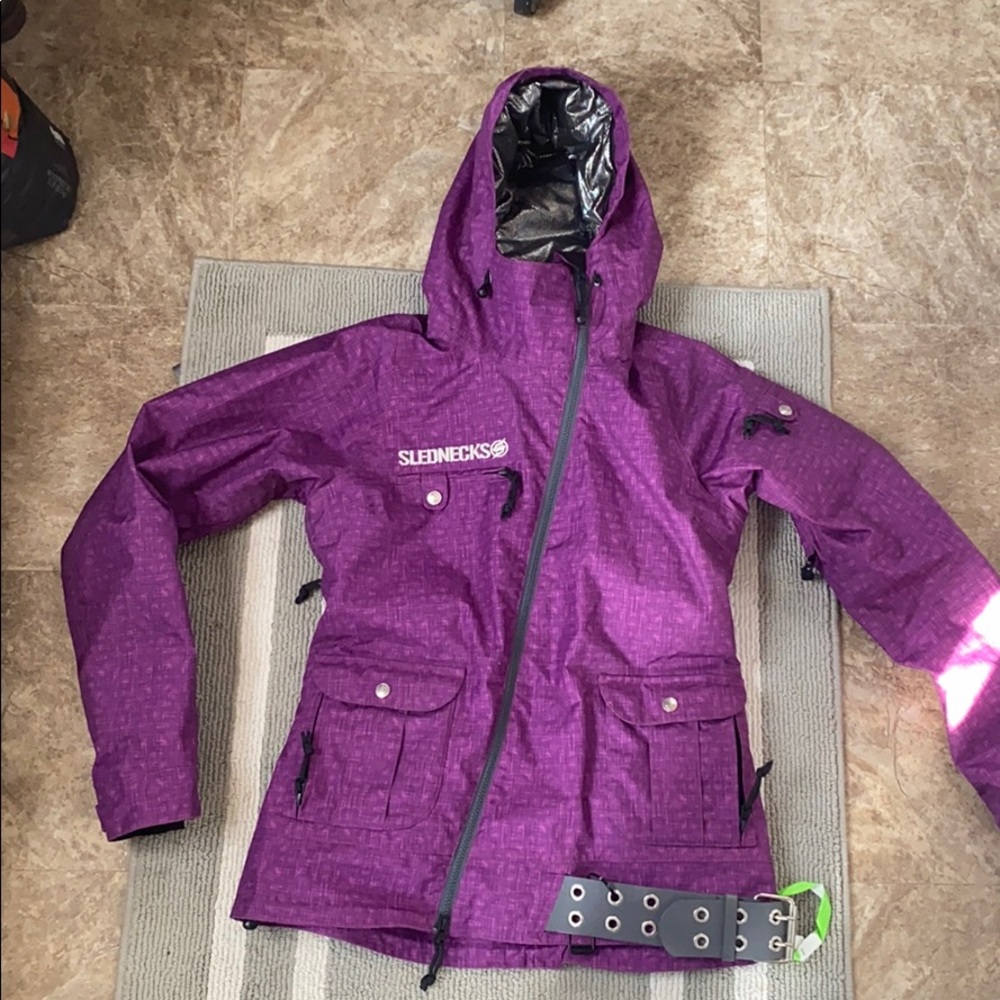 Sledneck jacket and pants